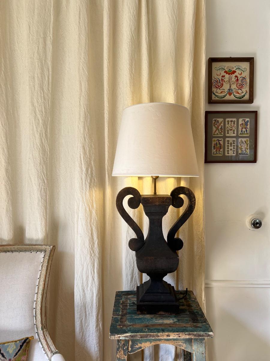 Grande lampe urne néoclassique 1940