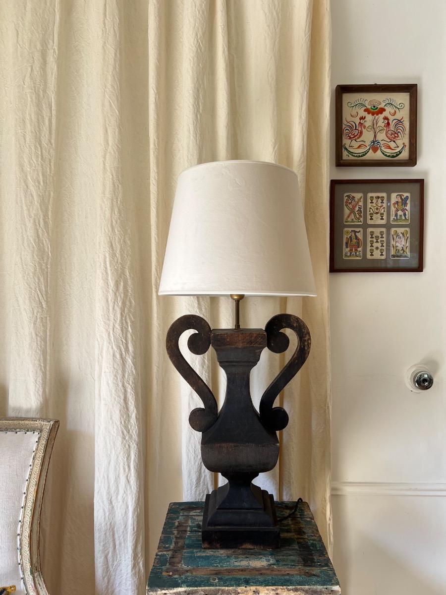 Grande lampe urne néoclassique 1940