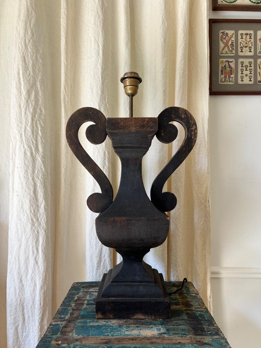 Grande lampe urne néoclassique 1940
