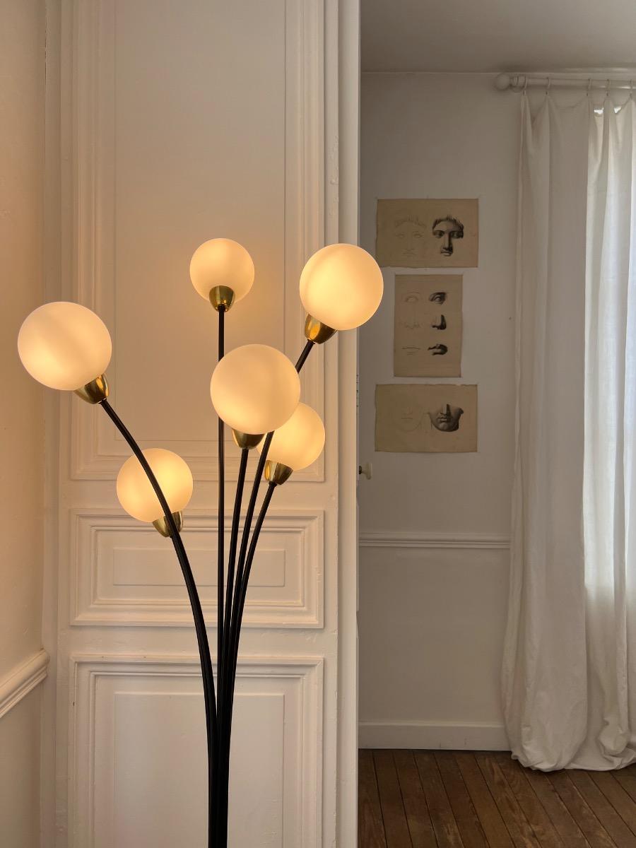Lampe de parquet métal corde opaline 1960