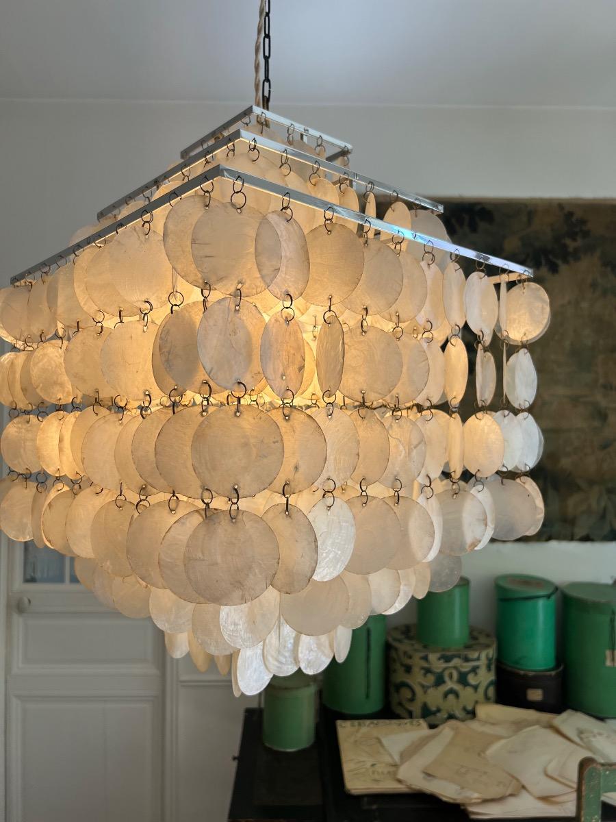Lustre métal chromé et nacre 1970