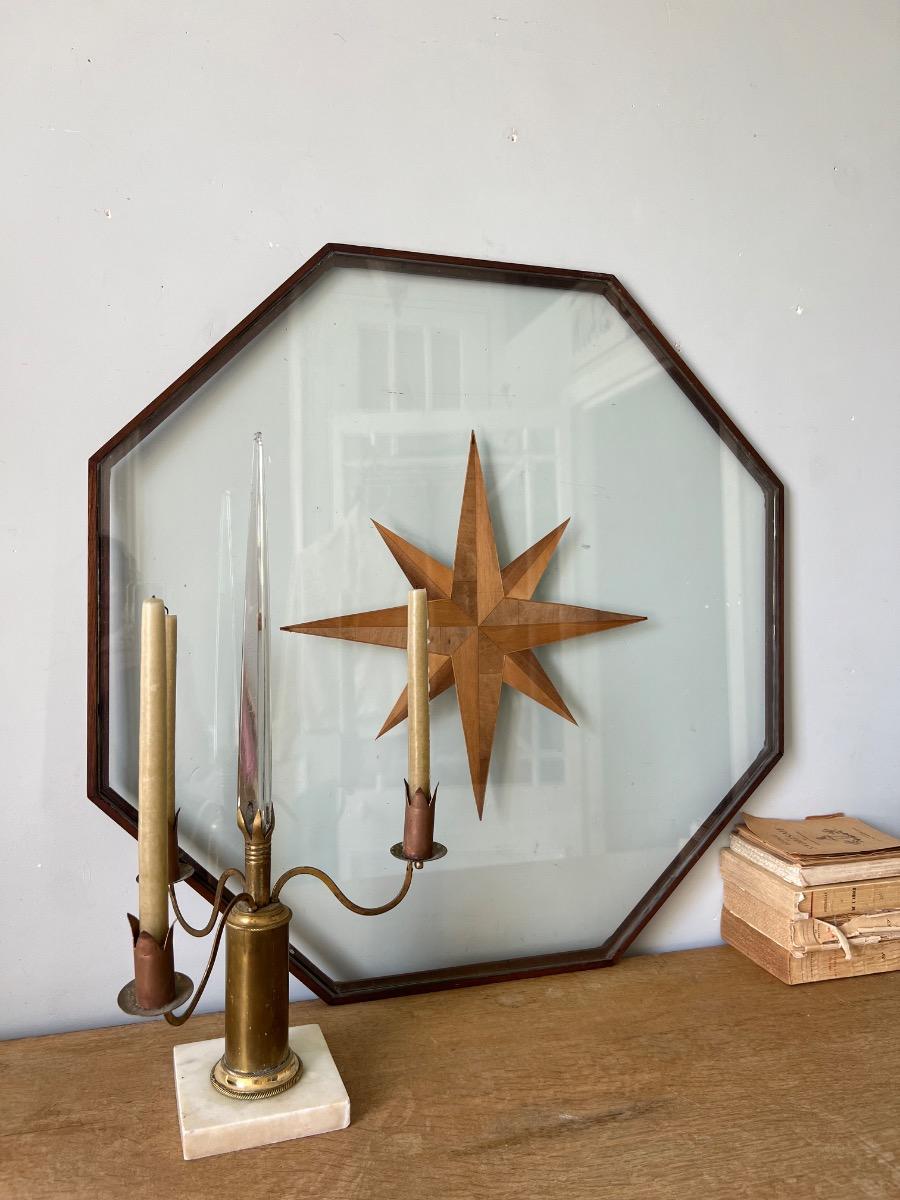 Ouvrage fixé sous verre 1940