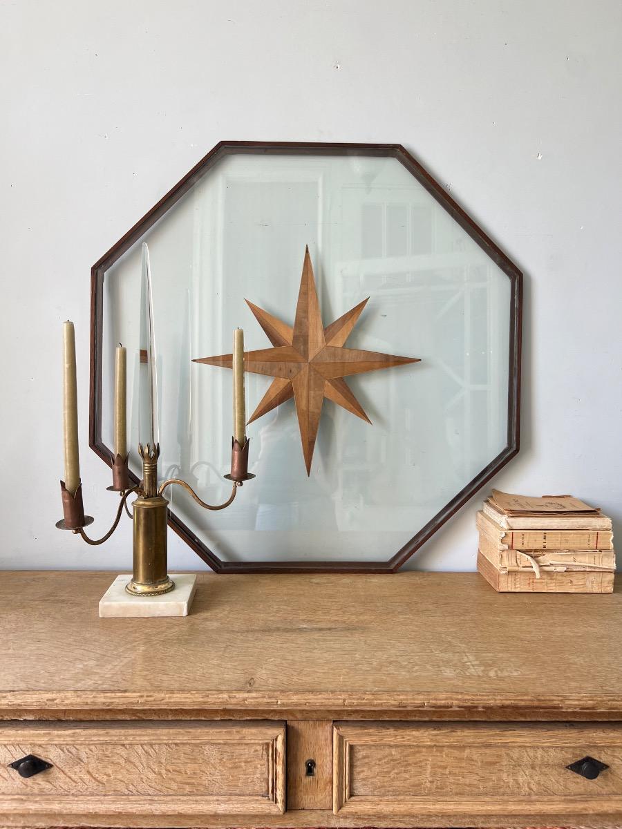 Ouvrage fixé sous verre 1940